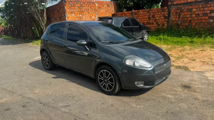 Fiat Punto Essence 1.6 Flex 16V 5P 2012