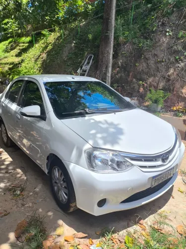 Toyota Etios XLS Sedan 1.5 Flex 16V 4P Mec. 2015