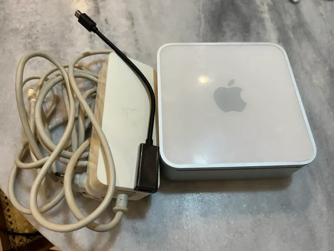 MacBook
