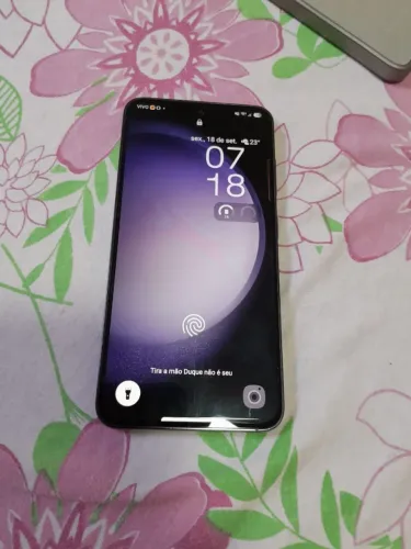 Celular s23 normal 256 gb com nota e caixa tudo certinho funcionando 