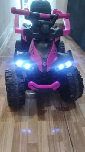 Vende se quadriciculo elétrico estado de zero. Aceito oferta, contato *