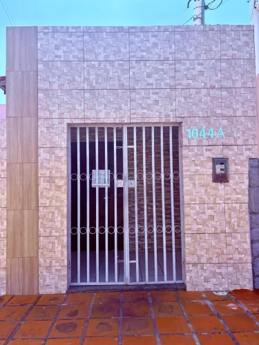 Alugo Casa Potengi/Soledade 2 (água + Internet)