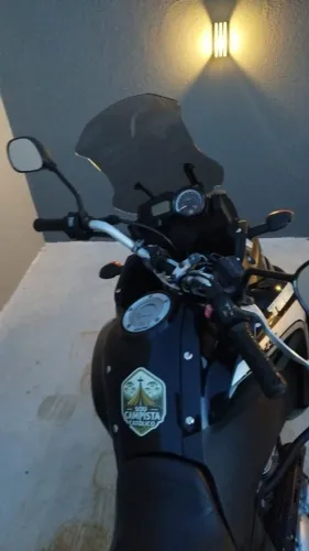 Yamaha Ténéré 250 Preta