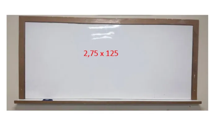 Quadro Branco Escolar 2,75 X 1,25m - Ótimo Eatado