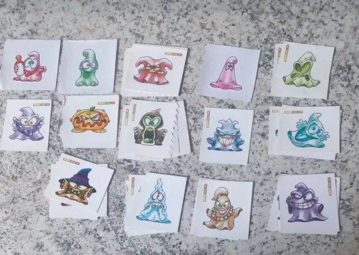 Lote figurinhas fantasmas - gogos crazy bones