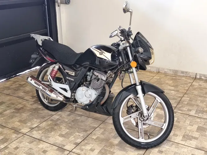 **Suzuki GSR 125 S - 2016**