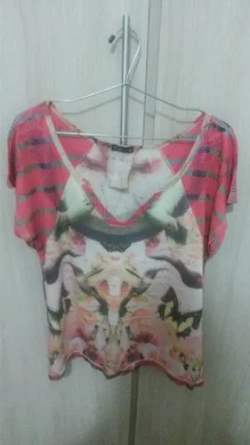 Camiseta feminina manga curta G