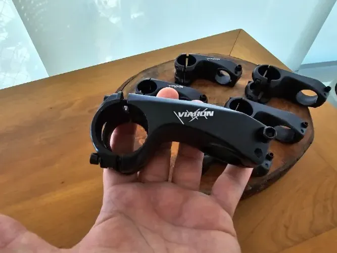 Avanço, mesa guidão Bike - Bocklos ou Viaron - 17º graus x  70mm