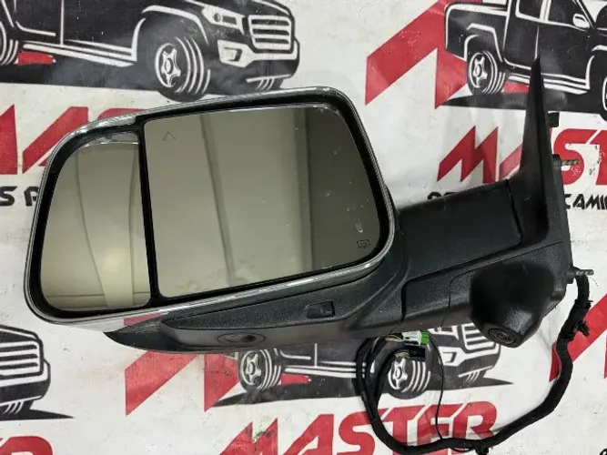 Retrovisor esquerdo Dodge Ram 2020-2024 (leia o anuncio)