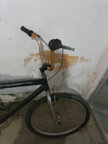 Bicicleta montada