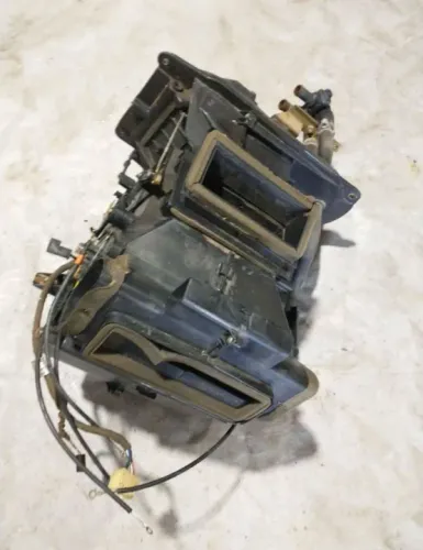 Caixa evaporadora ar quente Fiat/Palio 2003 fire