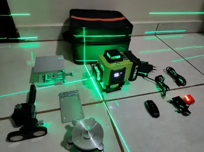 Nível Laser 16 Linhas Recarregável C/ Suporte Controle Bolsa