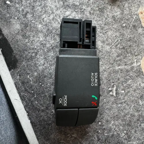 Botão Comando Controle Som Renault Sandero Logan original