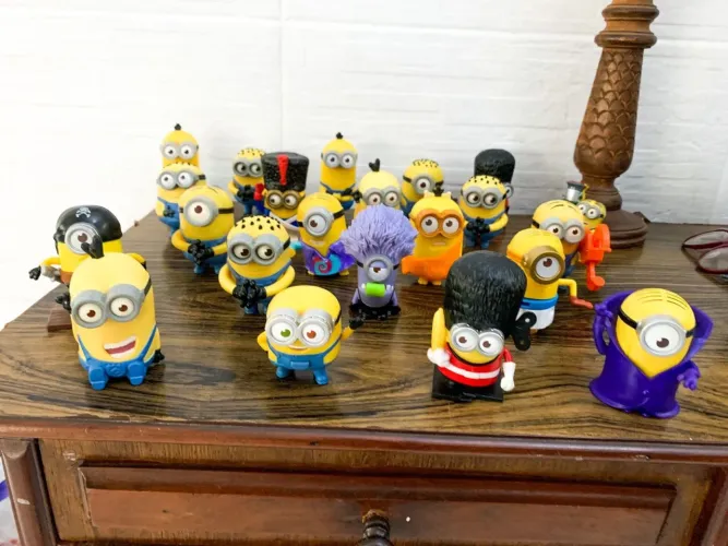 Coleção Original Minions Mc Donalds - Portugal e Brasil - Raridade - 23 peças 
