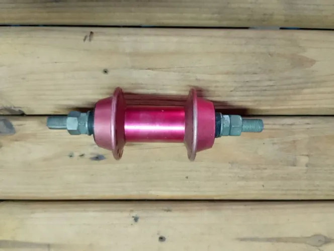 Cubo dianteiro alumínio novo