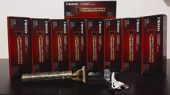 Maquina Maquininha de Cortar Cabelo Iwoo U1228