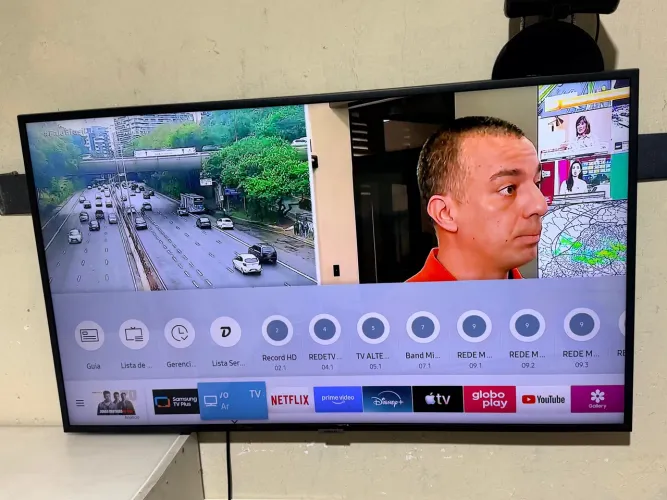 Tv Samsung Smart 43 polegadas 