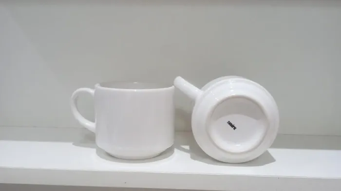 Jogo de xícaras de porcelana