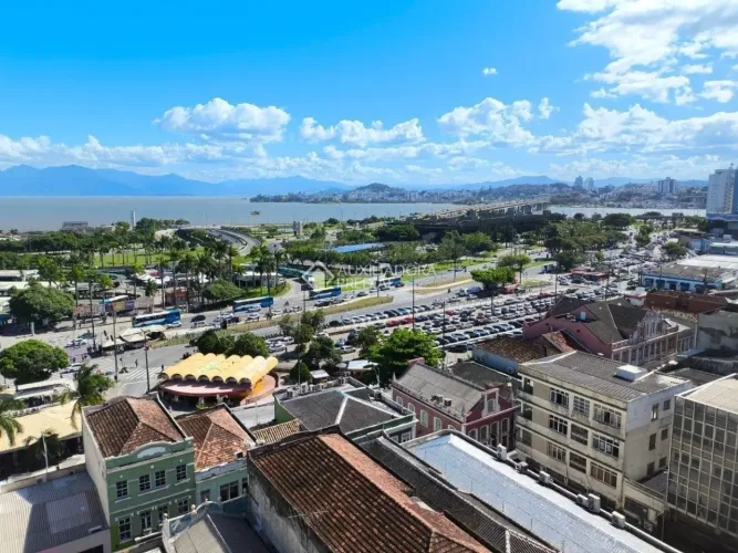 Sala Comercial no Centro de Florianópolis - Ótima Oportunidade