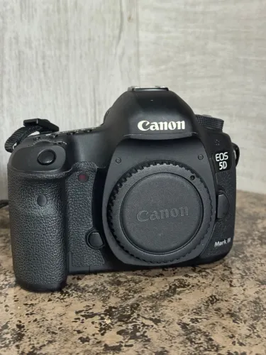 Canon 5D Mark III Impecável - 