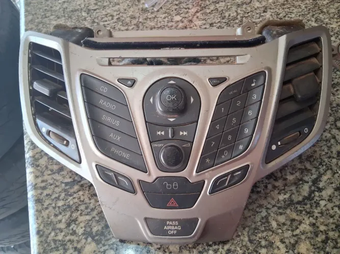 Painel Central Multimídia Ford New Fiesta