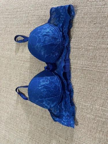 Sutiã azul rendado