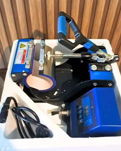 Prensa Térmica para personalização de Canecas Squeezes SEMINOVA