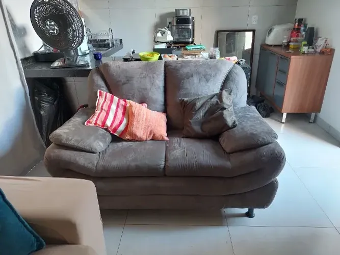 Sofá semi-novo 2 lugares e 3 lugares | POSSIBILIDADE DE COMPRA AVULSA