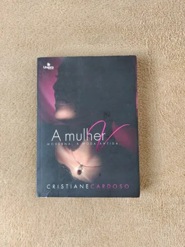 Livro a Mulher Moderna, à Moda Antiga
