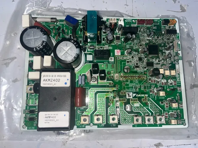 PLACA DAIKIN (AKMZ402)