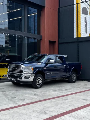 Ram 3500 Limited Longhorn 6.7 TB CD Diesel 2022