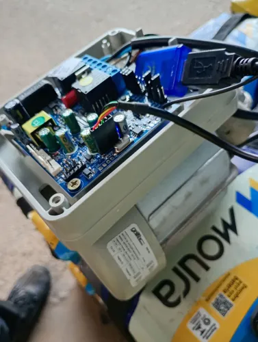 REPARO EM PORTÕES E INSTALAÇÃO DE MOTOR P/ PORTÃO ELETRÔNICO 