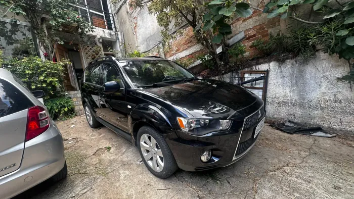 Outlander gt 3.0 muito novo 