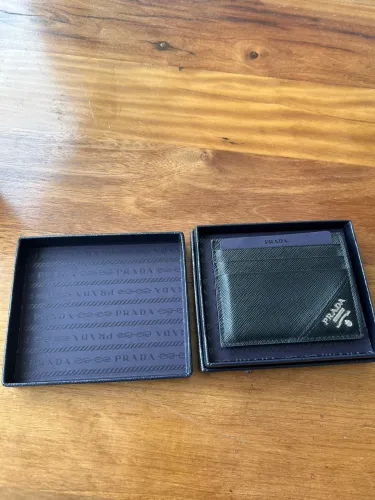 PRADA : Porta-Cartões PRADA Original em Couro Saffiano - Estado Impecável