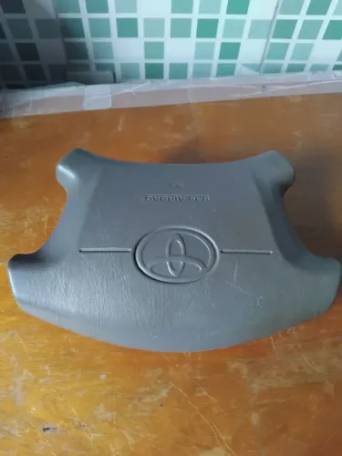 Vendo um air-bag da volante Toyota corolla ano 1999 a 2002