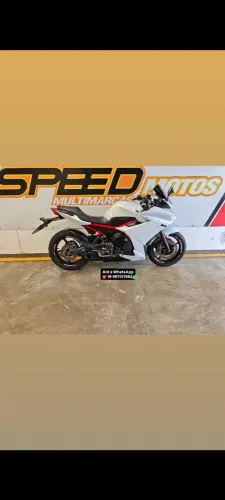 Yamaha Xj6 