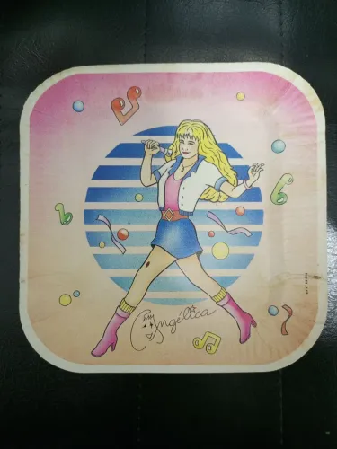 Prato Aniversário Angélica 