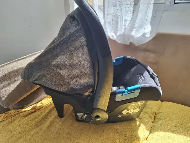 Bebê Conforto Burigotto com base