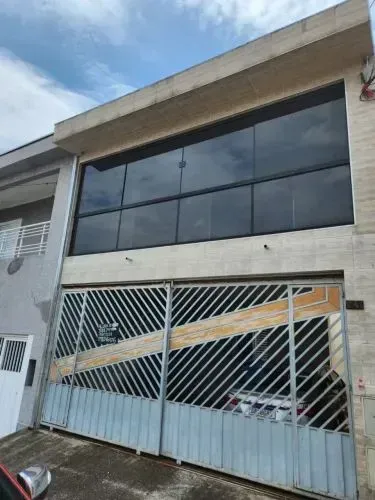 Sobrado a venda na candanga