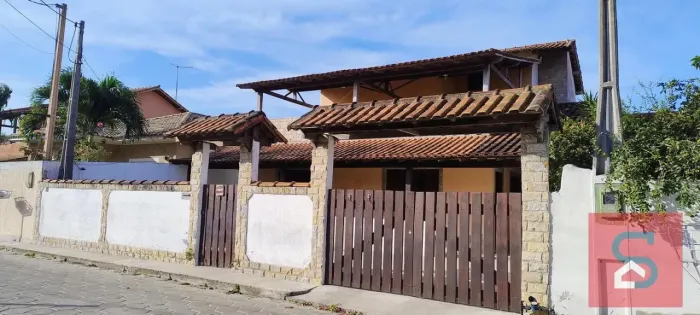 Condomínio dos Pássaros - casa 3 quartos - terreno 300m²