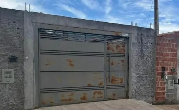 Vendo essa casa no Sol Nascente, quadra 16 