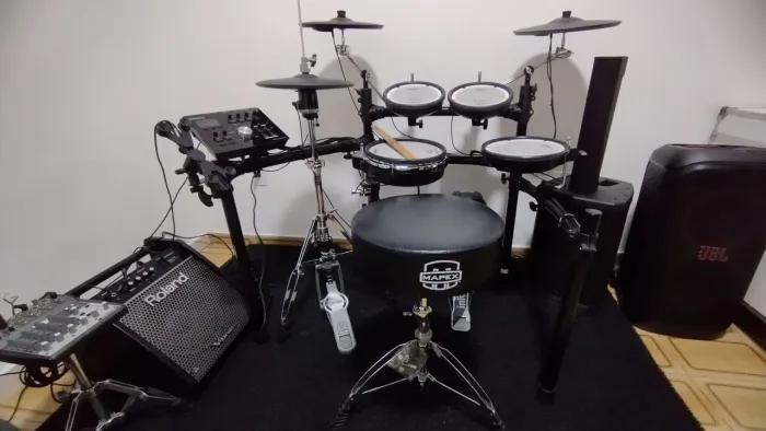 Vendo Bateria Eletrônica Roland TD-25kv 