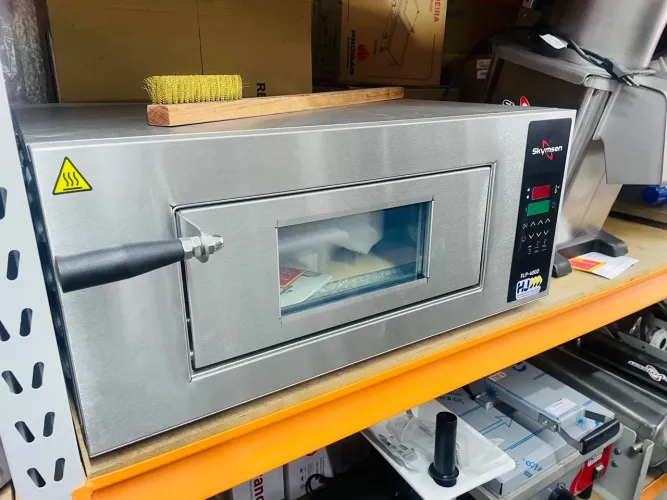 MB Forno de lastro o/ Pizza Skynsem 