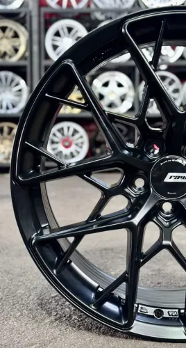 Rodas aro 18 furação 5X100 Tala 8
