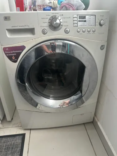 Lava e seca LG