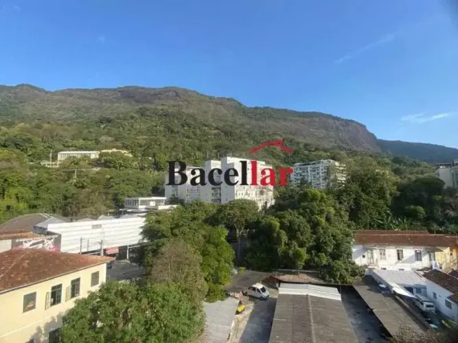 Apartamento : Padrão / Residencial / Tijuca