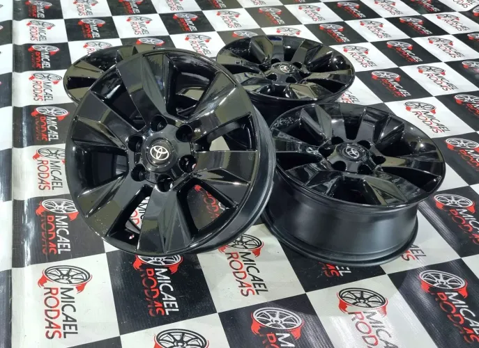 Jogo de Rodas aro 17 Toyota Hilux Srx Srv 6x139 Originais Zeradas