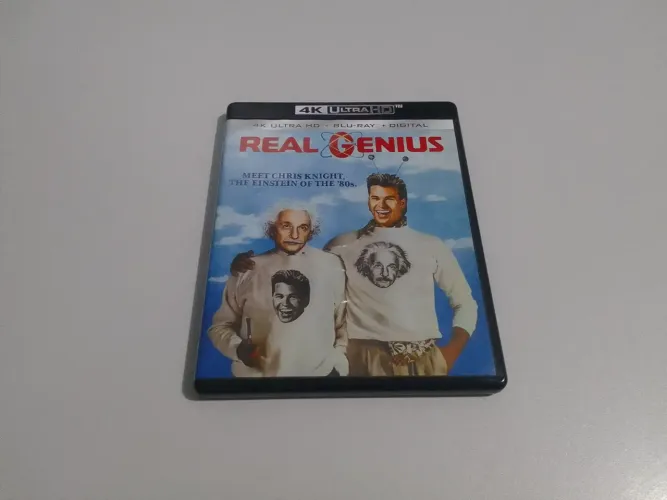 Blu-Ray 4K Academia de Gênios - Dublado