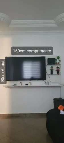 Painel de TV branco