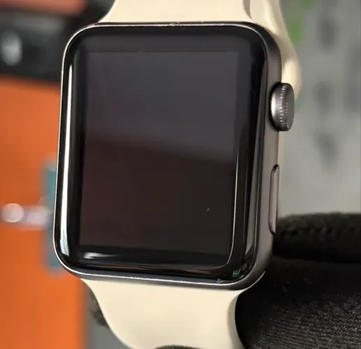 Apple Watch Série 3 42mm 92% Bateria